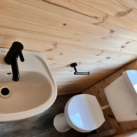 דירה Robyns Nest לטרקני